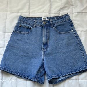 Princes Polly denim/jean shorts US 4
